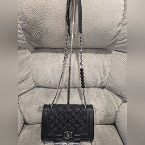 Badgley Mischka Black Denim/vegan leather Crossbody- NWT- NO CALL OUTS, 10x6x4"